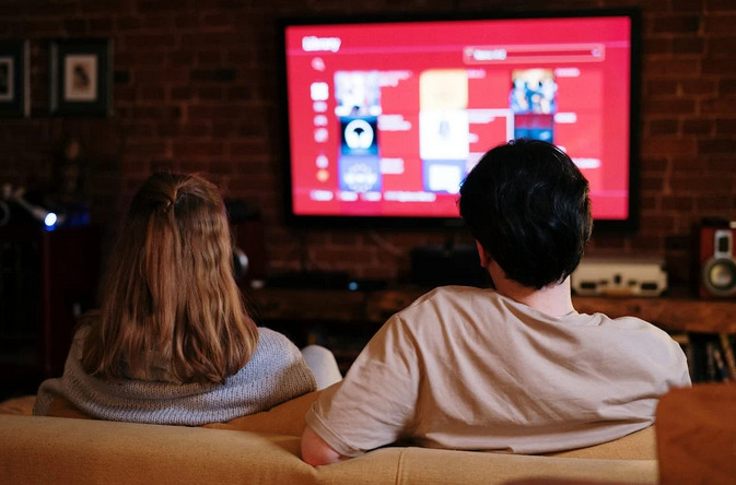 Don’t Get Scammed: Tips for Identifying and Avoiding Unverified IPTV Providers